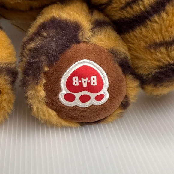 Build A Bear Tiger Cub Plush Stuffed Animal Toy Big Eyes Orange Cat 2017 - Picture 8 of 8